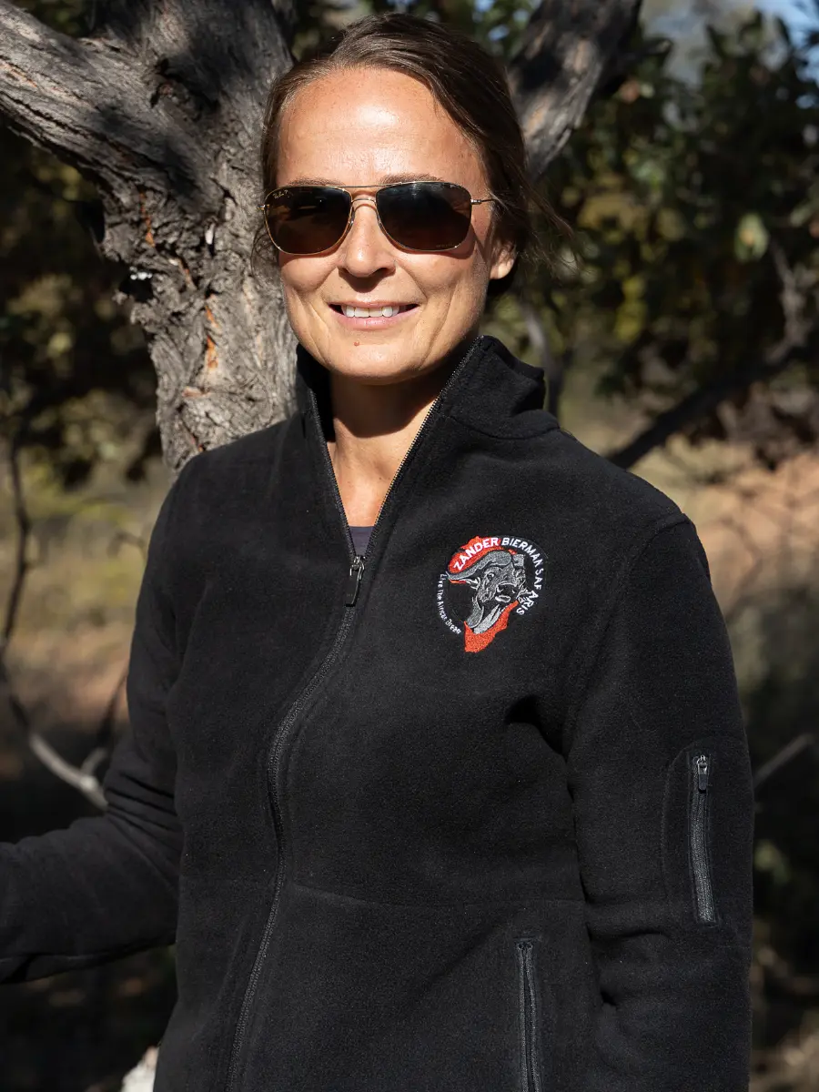 Woman's fleece jacket 2